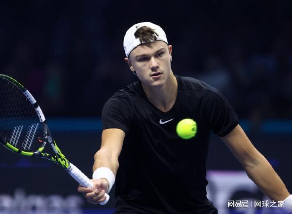 杨佳敏对阵 杨佳敏对阵