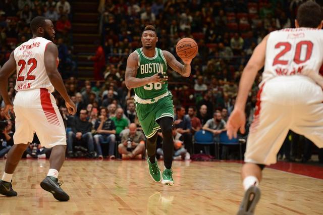 出他们在 出他们在