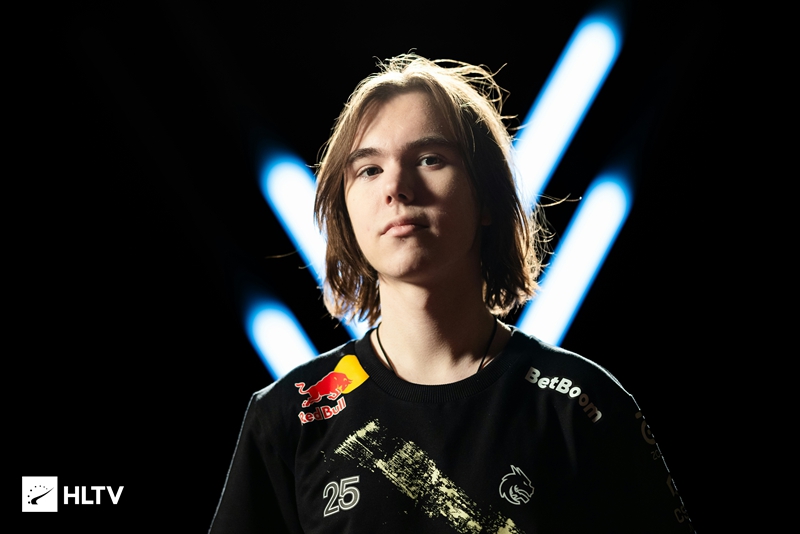 冠的竞争愈 冠的竞争愈