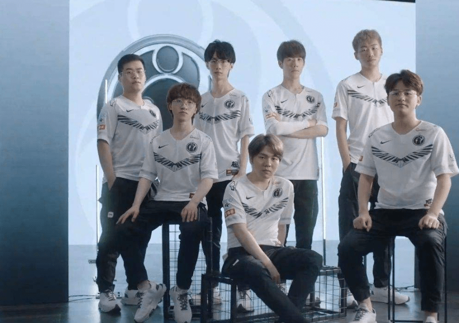 黑队进行高 黑队进行高