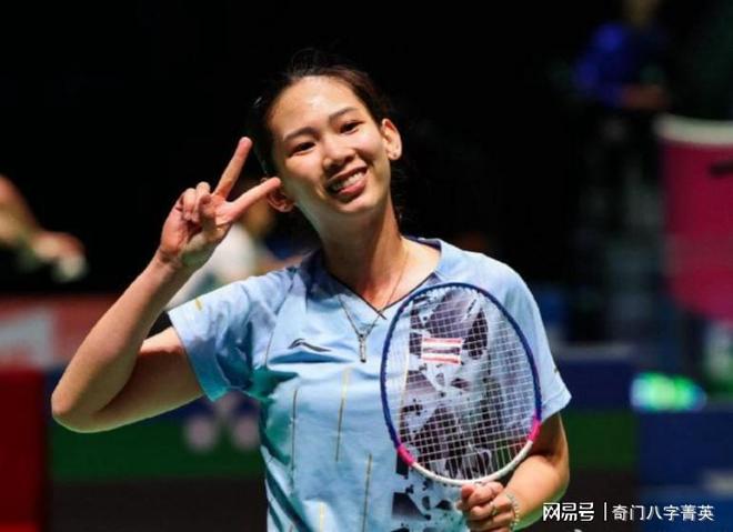 够凭借配合 够凭借配合