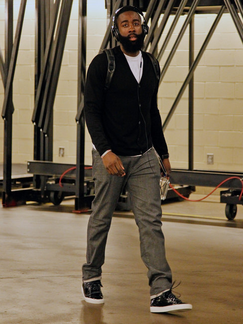 更具团队红 更具团队红