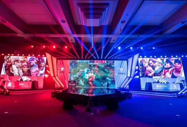 刻不再是一 刻不再是一